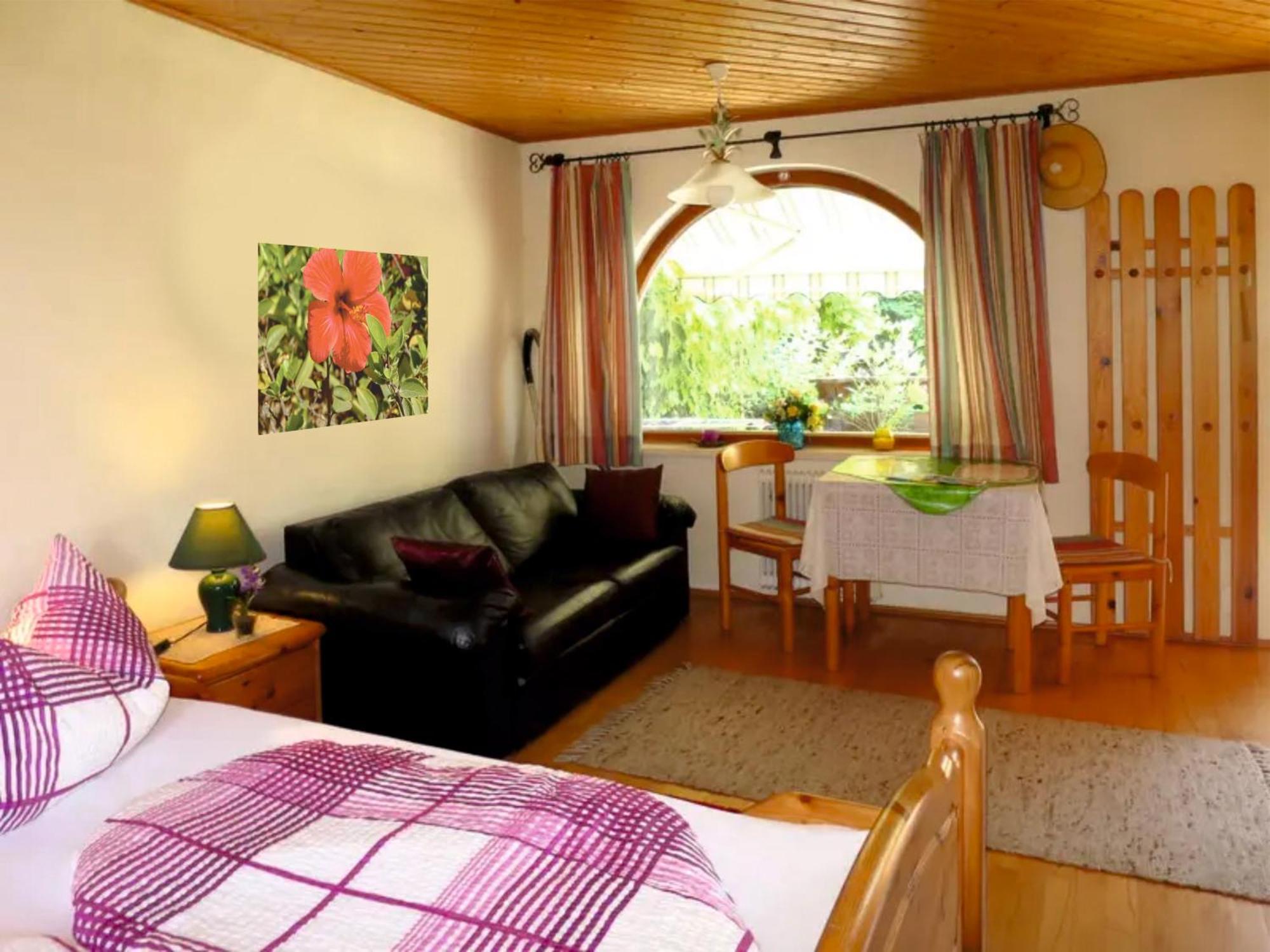 Ferienwohnung Schellander Privatstrand Velden am Woerthersee Luaran gambar